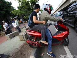 Gaya Koboi Pengendara di Jalanan Ibu Kota