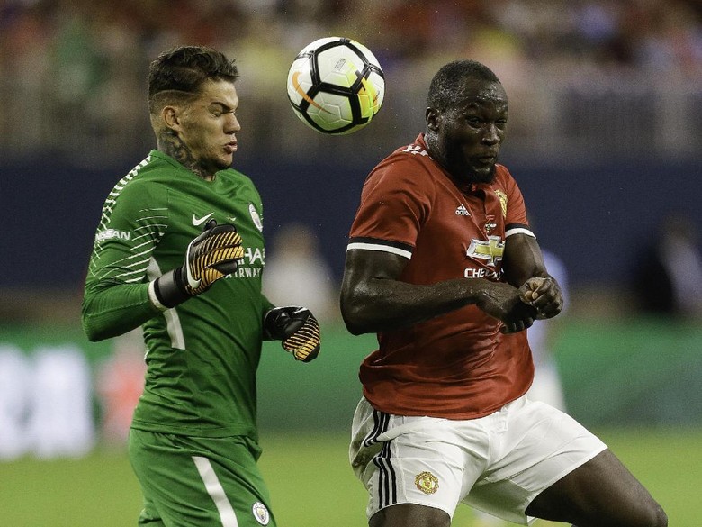 Bagaimana Debut Kiper Termahal Dunia Ederson Moraes Bersama City? Bagaimana Debut Kiper Termahal Dunia Ederson Moraes Bersama City?