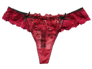 10 Aturan Aneh di Dunia: Suami Dilarang Lupa Ultah Istri, Haram Jual Dalaman Berenda