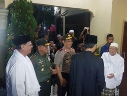 Maruf Amin Dampingi Jokowi di Haul Syekh Nawawi Al Bantani