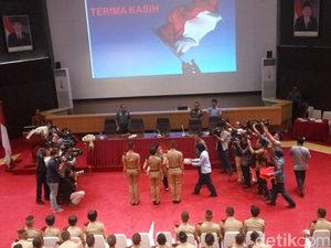 Megawati Jelaskan Nilai-nilai Pancasila ke Calon Perwira TNI