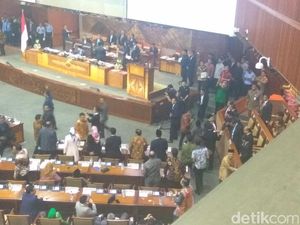 Novanto Sahkan UU Pemilu dengan Presidential Threshold 20%