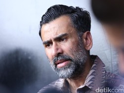 Ditahan di Polda, Axel Matthew Minta Dibawakan Pisang
