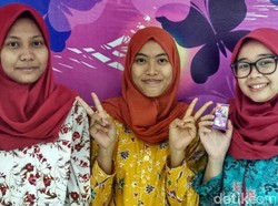 Mahasiswa Unair Ciptakan Kuteks Berbahan Rumput Laut