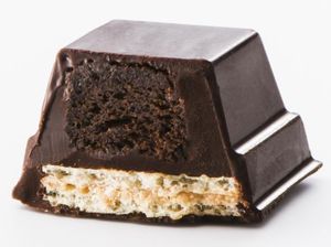 Yummy! Ada Cake Cokelat Lumer di Dalam Kit Kat Rasa Baru Ini Yummy! Ada Cake Cokelat Lumer di Dalam Kit Kat Rasa Baru Ini