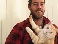 Kucing Kembali ke Pemiliknya Setelah Hilang di Queensland