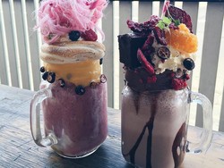 Sama Sehatnya, Apa Beda Smoothies dan Milkshake?
