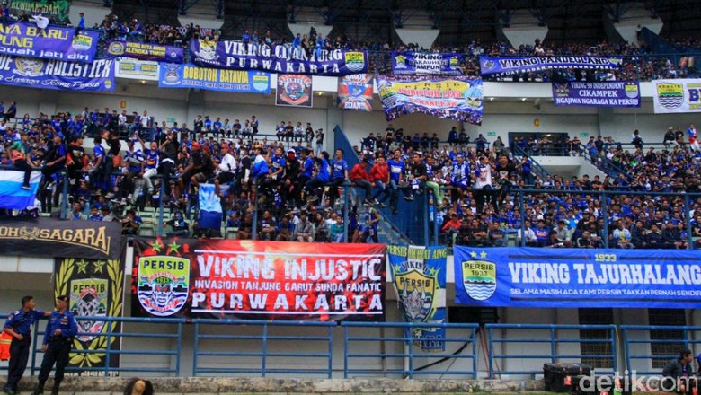 Kapolda Jabar Imbau Bobotoh Tak Berangkat ke Solo Kapolda Jabar Imbau Bobotoh Tak Berangkat ke Solo