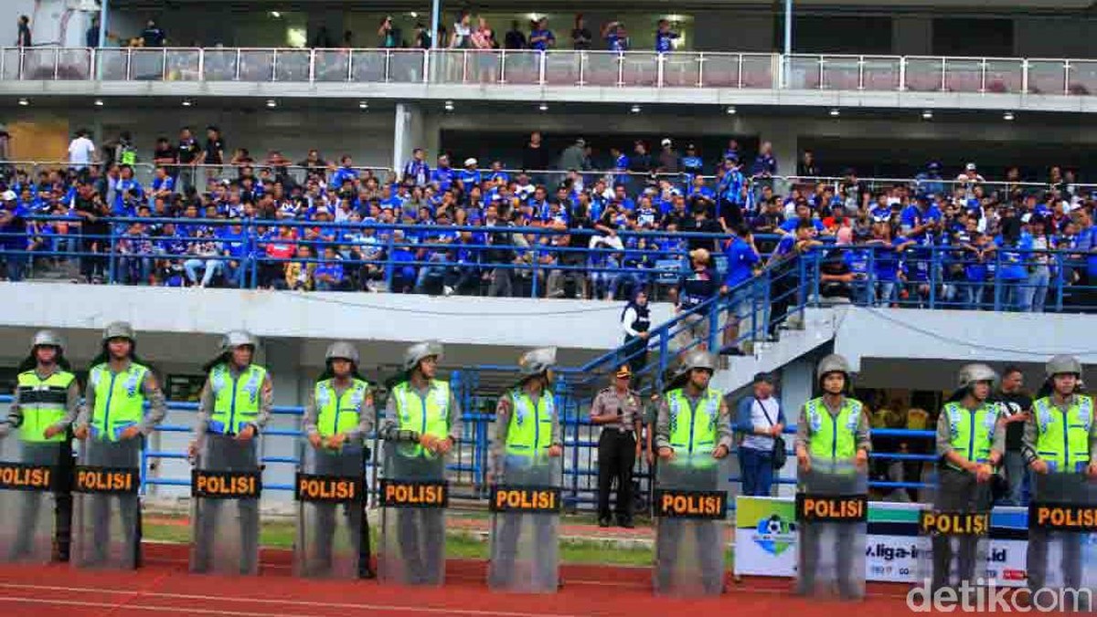 Suasana pertandingan Persib vs Persija (Wisma Putra/detikSport)