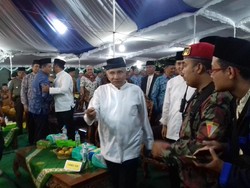 Di Acara Muhammadiyah, Amien Rais Beri Dukungan ke Waketum Gerindra