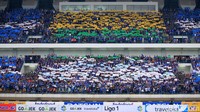 Pendukung Persib Bandung memadati stadion.
