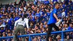 Bobotoh Padati Stadion GBLA
