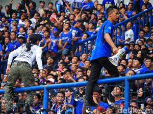 Beda Persepsi Hukuman untuk Persib Bandung