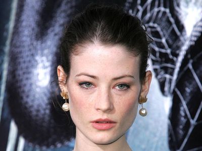 Seperti Chester Bennington, 5 Selebriti Wanita Ini Juga Tewas Gantung Diri