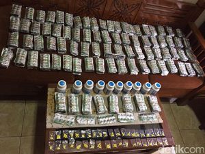 Polisi Ungkap Peredaran Puluhan Ribu Butir Obat Ilegal di Bogor