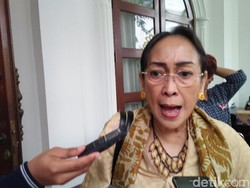 Bandingkan Azan dengan Kidung Ibu Indonesia, Puisi Sukmawati Disoal