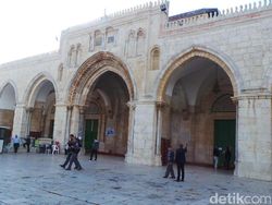 Israel Tegaskan Tak Akan Pindahkan Metal Detector di Al-Aqsa