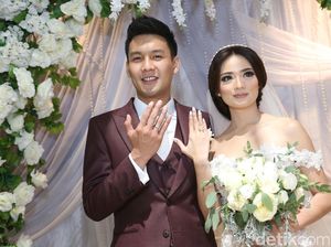 Pasca Nikah, Fendy Chow dan Stella eks JKT48 Bulan Madu ke Jepang