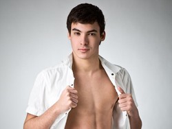 Pria Indonesia Juga Suka Botox dan Filler, Ini Bagian Tubuh yang Diperbaiki