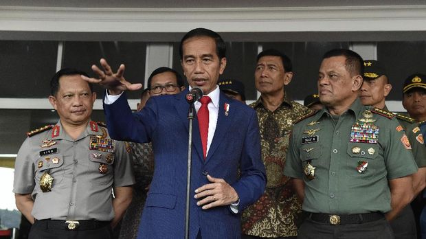 Gatot Menjawab Klarifikasi Wiranto soal 5.000 Senjata