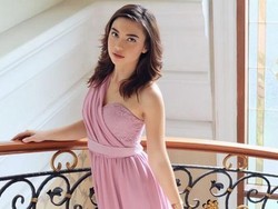 Sarkas soal Bayi Nangis di Pesawat, Adik Angela Gilsha Minta Maaf