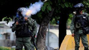 Mencekam, Begini Penampakan Krisis Berdarah di Venezuela