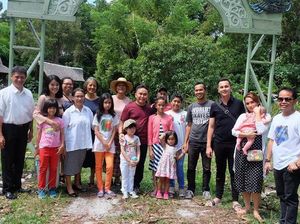 Silahturahmi dengan Mantan Suami, Ussy Sulistiawaty Panen Pujian