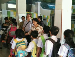 Siswa Sekolah Bhinneka Yogya Kembali dari Pengungsian