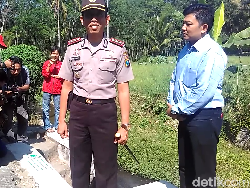 144 Kartu KIS Warga Surabaya Dibuang di Blitar, Ini Kata JNE