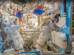 Seru Banget! Jalan-jalan di Stasiun Luar Angkasa