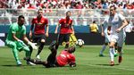Setan Merah Atasi Si Putih