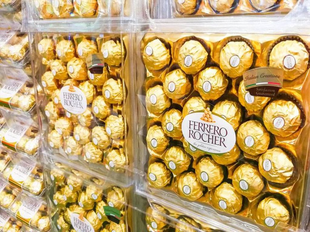 Penyuka Ferrero Rocher, Anda Perlu Tahu 8 Fakta Menarik Cokelat Ini