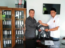 Staf Ahli Pussenkav Kodiklat TNI Daftar Pilbup Garut 2018