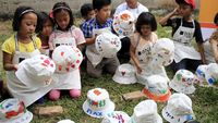 Ratusan Anak Belajar Kerajinan Tangan