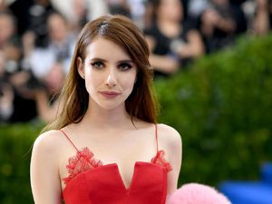 Foto: Cantiknya 10 Selebriti Bergaya Kasual Hingga Glamour Foto: Cantiknya 10 Selebriti Bergaya Kasual Hingga Glamour