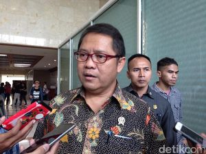 Menkominfo: Kalau Operator Gak Konsolidasi, Saya Cabut Izinnya