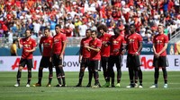 Karena skor tetap 1-1 hingga waktu normal habis, adu penalti pun dilakukan. MU menang 2-1 dalam adu penalti ini. Foto: Ezra Shaw/Getty Images