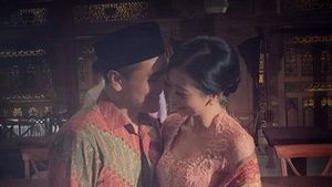 Intip Momen Romantis Mantan Pacar Yuni Shara Lamar Kekasihnya