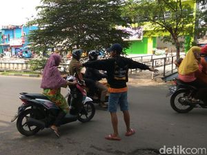 Polisi akan Rekrut Pak Ogah, Ahli: Siapa yang Mengawasi? Polisi akan Rekrut Pak Ogah, Ahli: Siapa yang Mengawasi?