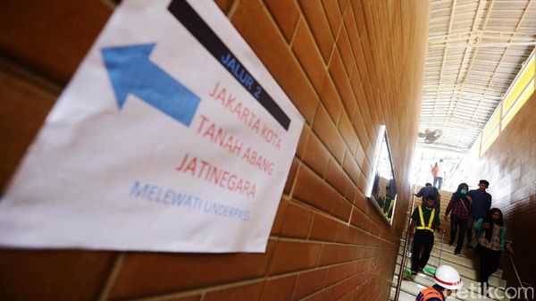 Underpass Stasiun Tebet Dioperasikan