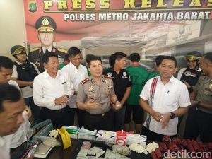 Polisi Gagalkan Peredaran Ribuan Pil Ekstasi Happy Five di Jakarta
