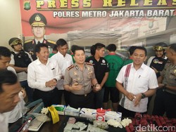 Polisi Gagalkan Peredaran Ribuan Pil Ekstasi Happy Five di Jakarta