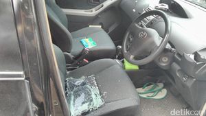 Kaca Pecah, Ini Penampakan Mobil Petinggi Muhammadiyah yang Dirusak