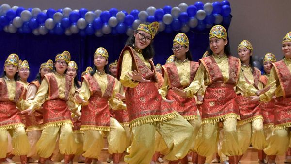 TRCC Juara Lomba Paduan Suara International