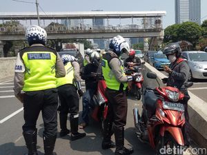 Polisi Akan Terus Tindak Pemotor Bandel yang Terobos JLNT