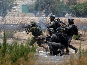 Bentrok dengan Tentara Israel, 2 Remaja Palestina Tewas