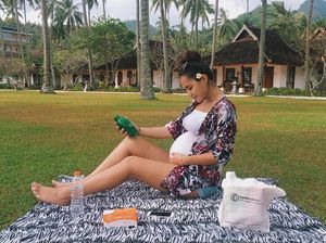 Nikah 13 Mei Lalu, Berapa Usia Kehamilan Raquel Katie Larkin?