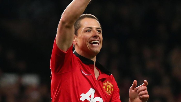 Chicharito, 2014   Javier Hernandez of Manchester United celebrates scoring his team's first goal during the FA Cup with Budweiser Third round match between Manchester United and Swansea City at Old Trafford on January 5, 2014 in Manchester, England.  (Photo by Alex Livesey/Getty Images)