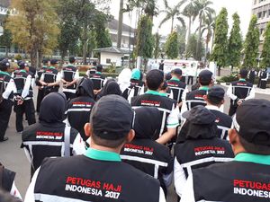 299 Petugas Haji Diberangkatkan ke Arab Saudi, Siap Sambut Jemaah 299 Petugas Haji Diberangkatkan ke Arab Saudi, Siap Sambut Jemaah