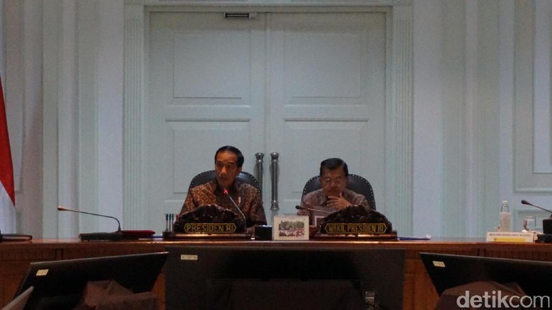 Jokowi: Saya Ikuti Kinerja Menteri, Intelijen Saya Banyak